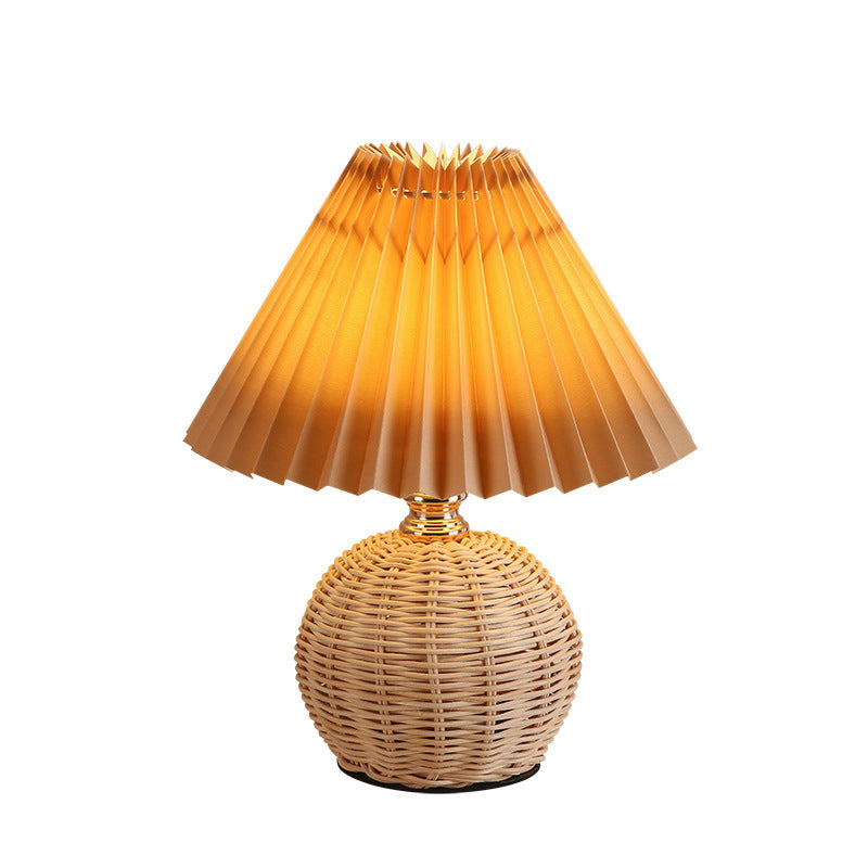 Elodia – Gefaltete Nachttischlampe