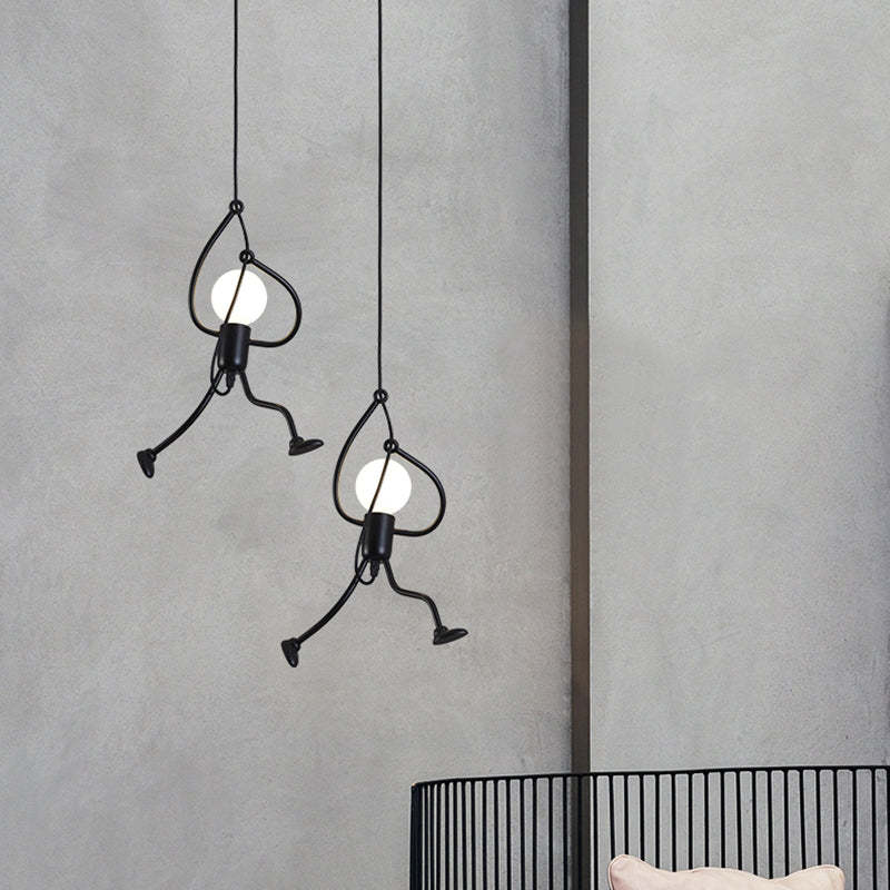RoboRust – Robuste Retro-Lampe im Eisenmann-Design