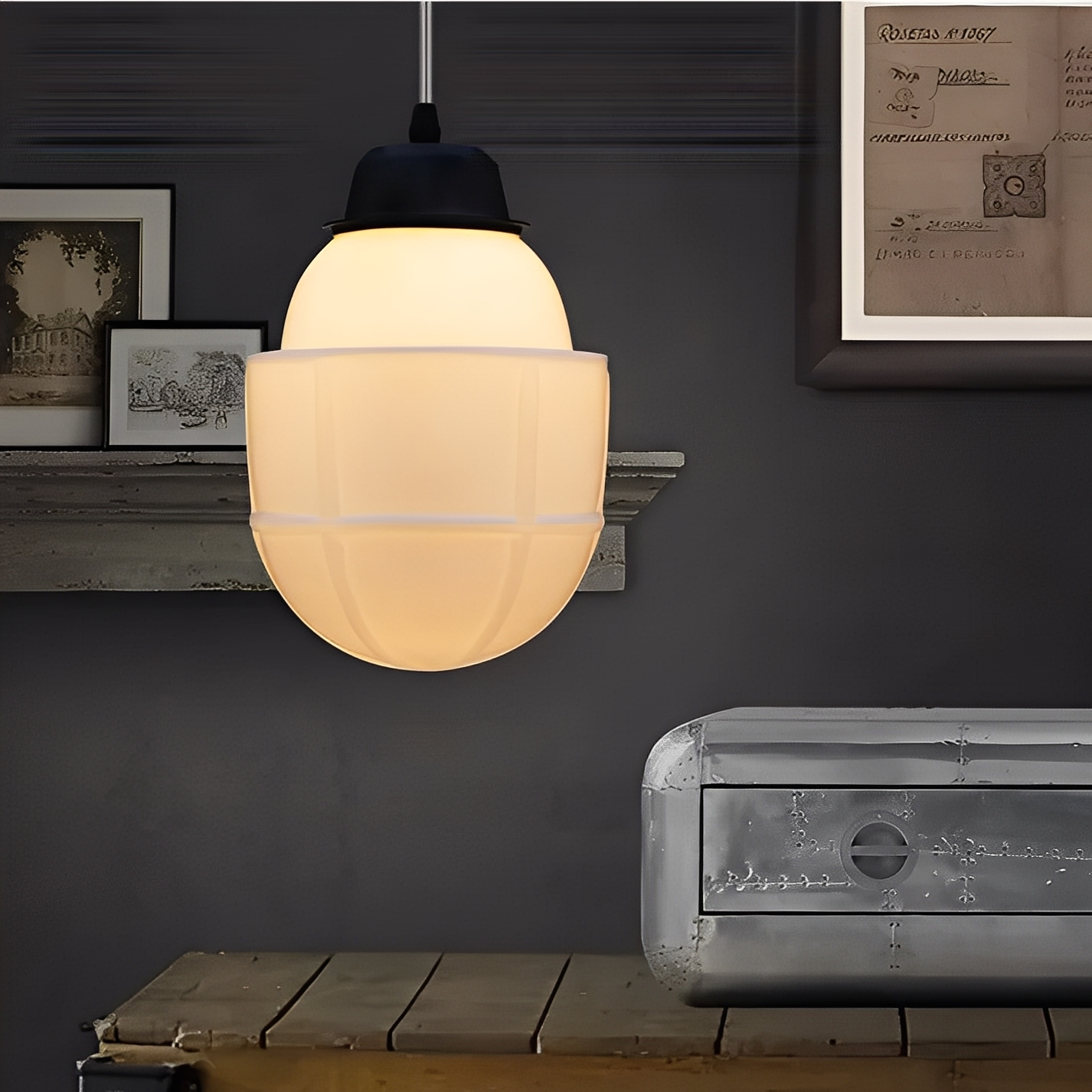 Arvida – Retro Industrieller Glas-Kronleuchter