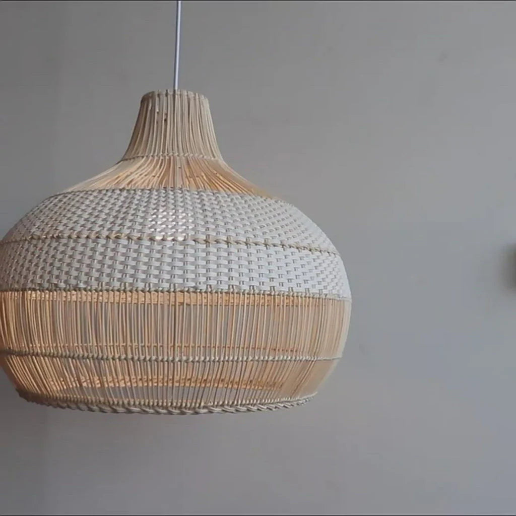 Alva – Natürliche Rattan-Hängeleuchte