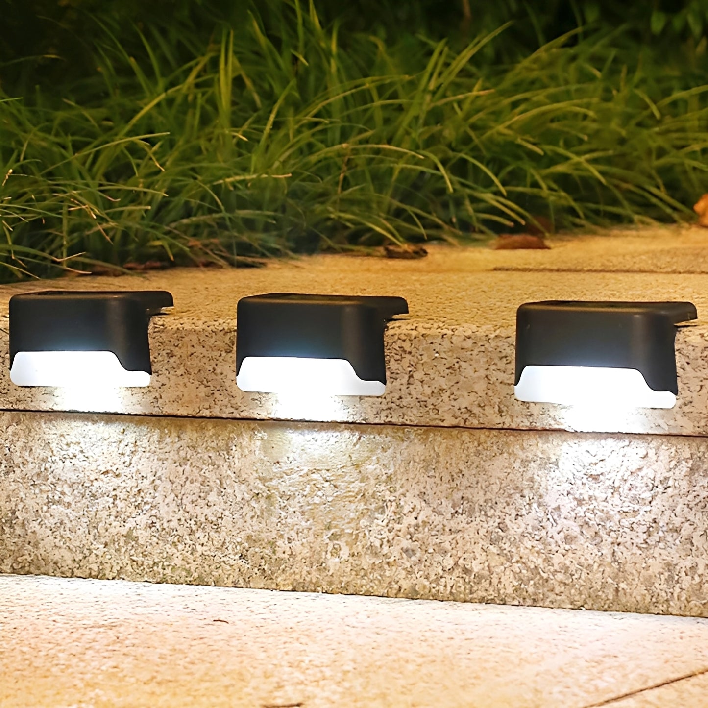 Solis – Solarbetriebene LED-Stufenleuchte