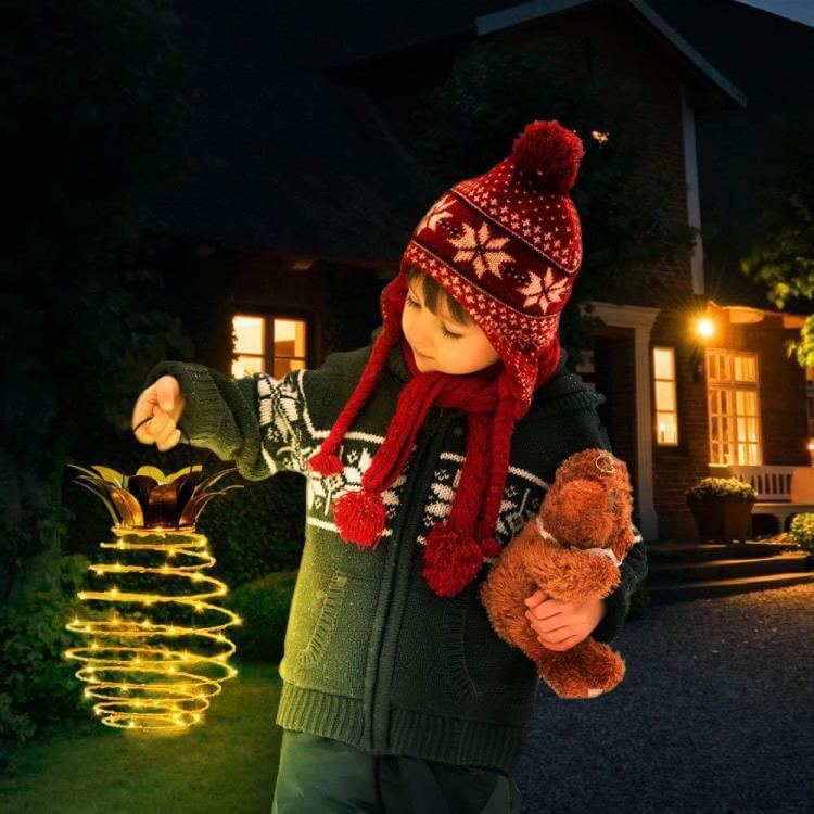 SolarEase – Gartenlampe für entspannte Sonnenuntergänge