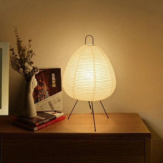 Lian – Tischlampe aus Xuan-Papier