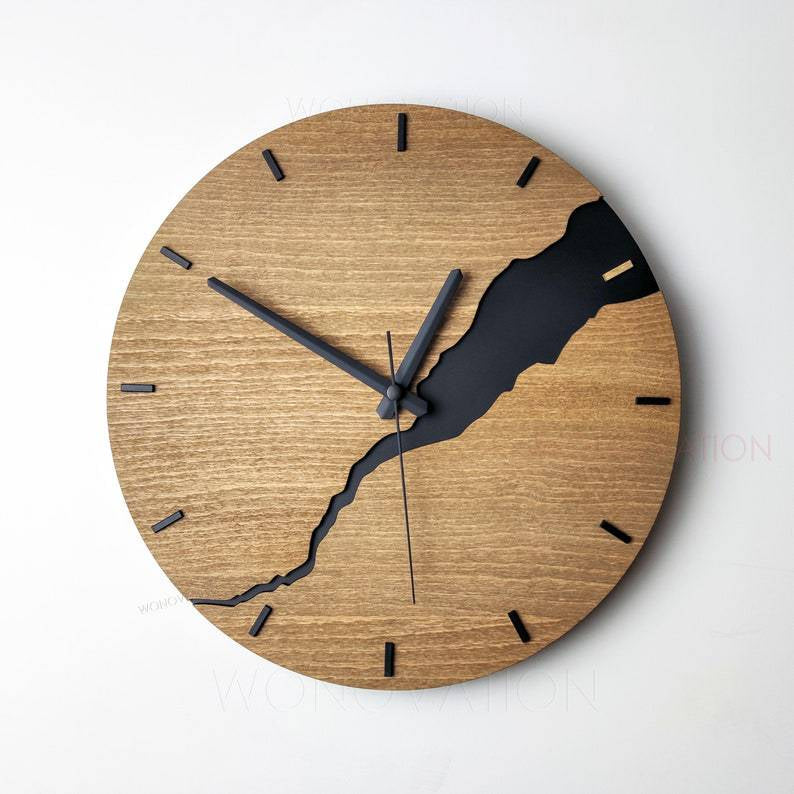 OakTick – Naturholz-Wanduhr mit edlem Vintage-Flair