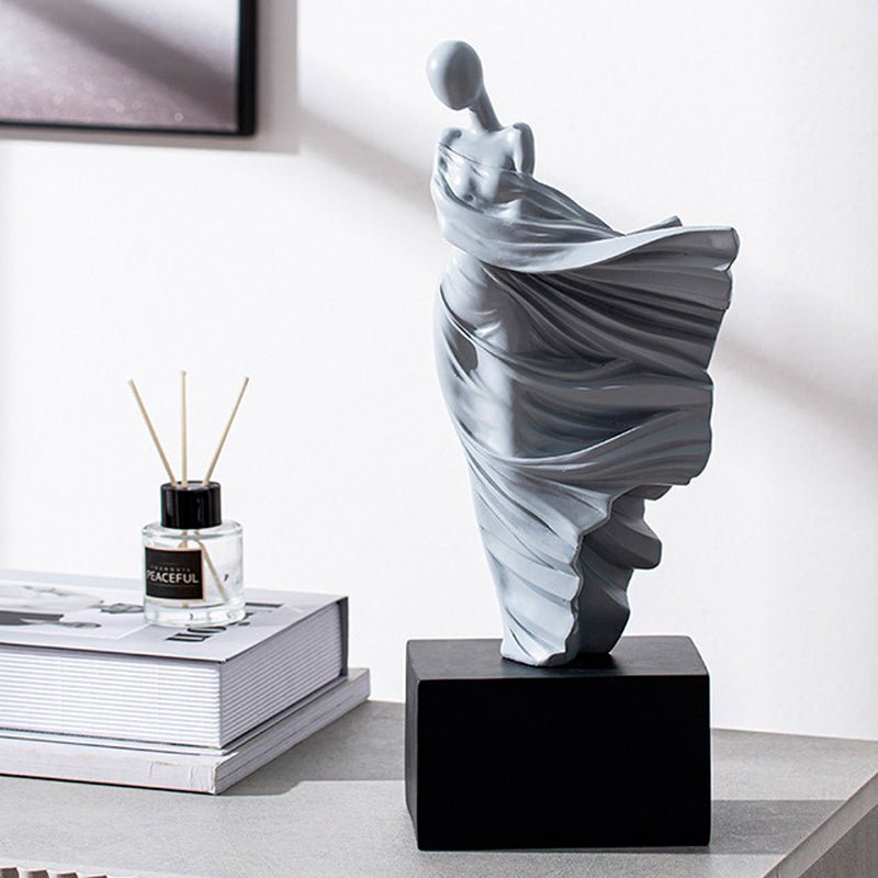 Meilin – Skulpturale Kunstfigur