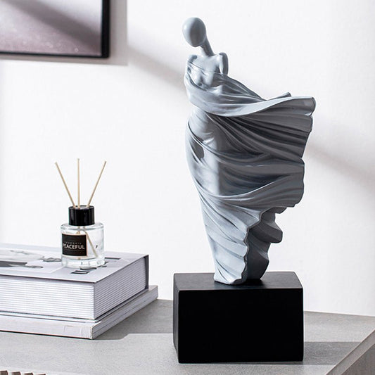 Meilin – Skulpturale Kunstfigur