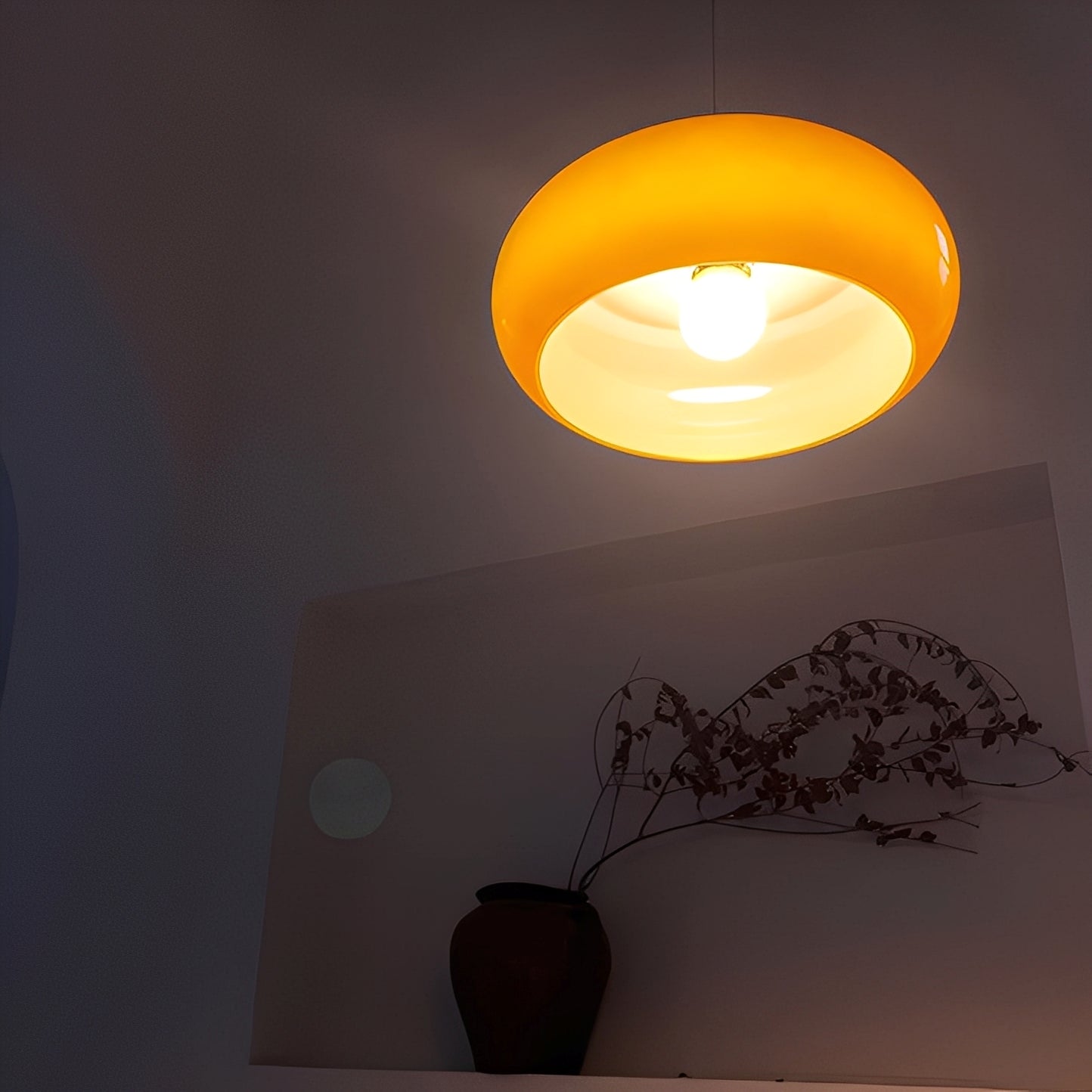 Noemi – Bauhaus Retro Restaurantleuchte