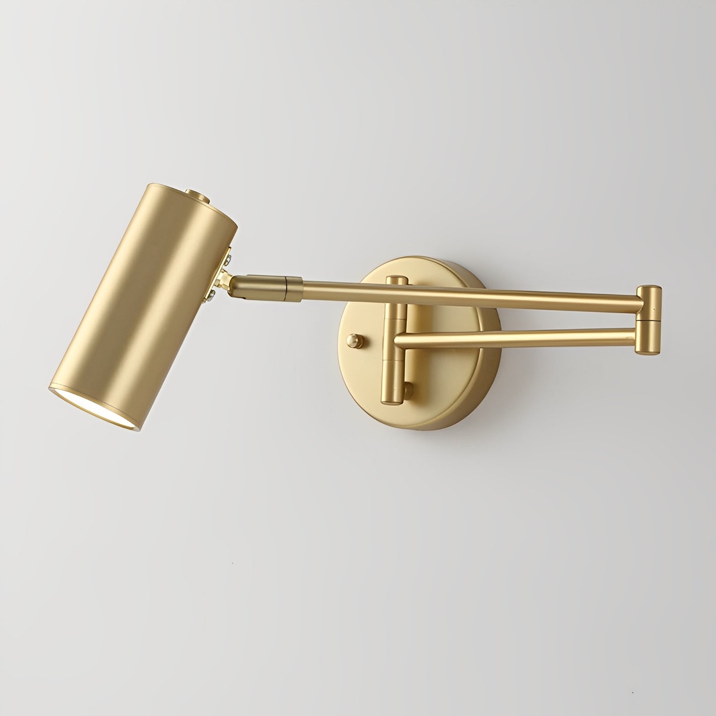 Tilda – Moderne Wandlampe mit Schwenkarm
