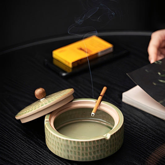 Ming – Keramik-Aschenbecher mit Deckel im chinesischen Stil