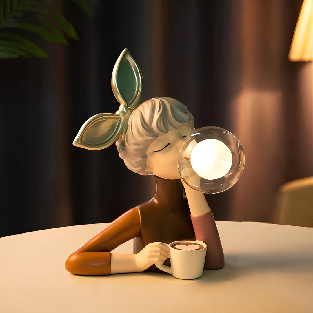 Mavie – Nordische Bubble Girl Tischlampe