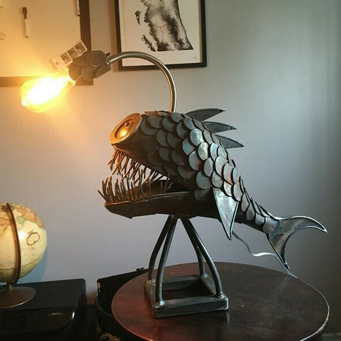 Fischlicht – Leuchte im Anglerfisch-Design