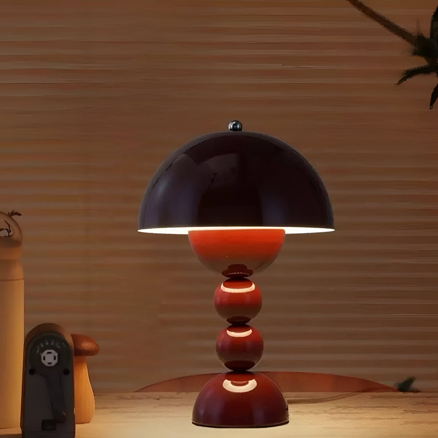 Kris – Kreative Knospen-Tischlampe