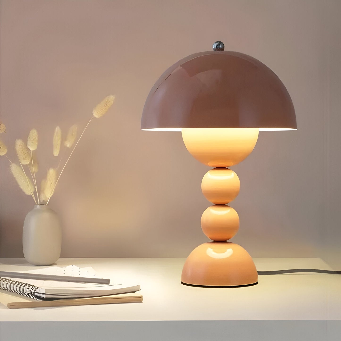 Kris – Kreative Knospen-Tischlampe