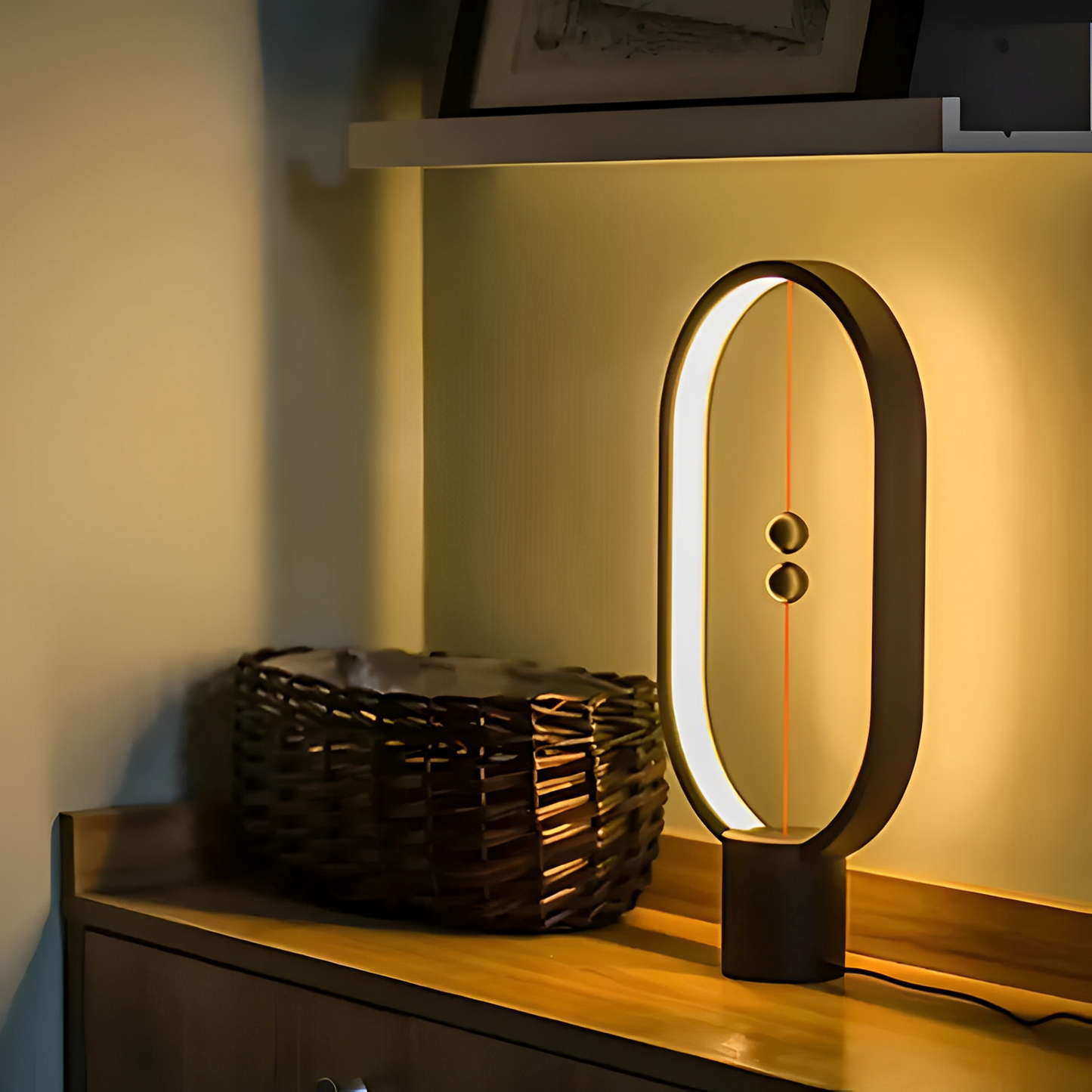 Veliora – Minimalistische LED Schreibtischlampe