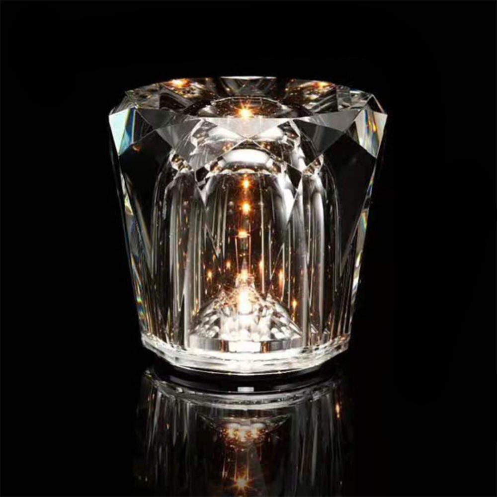 Aurelia – Kabellose Kristall-Tischlampe mit LED-Technologie