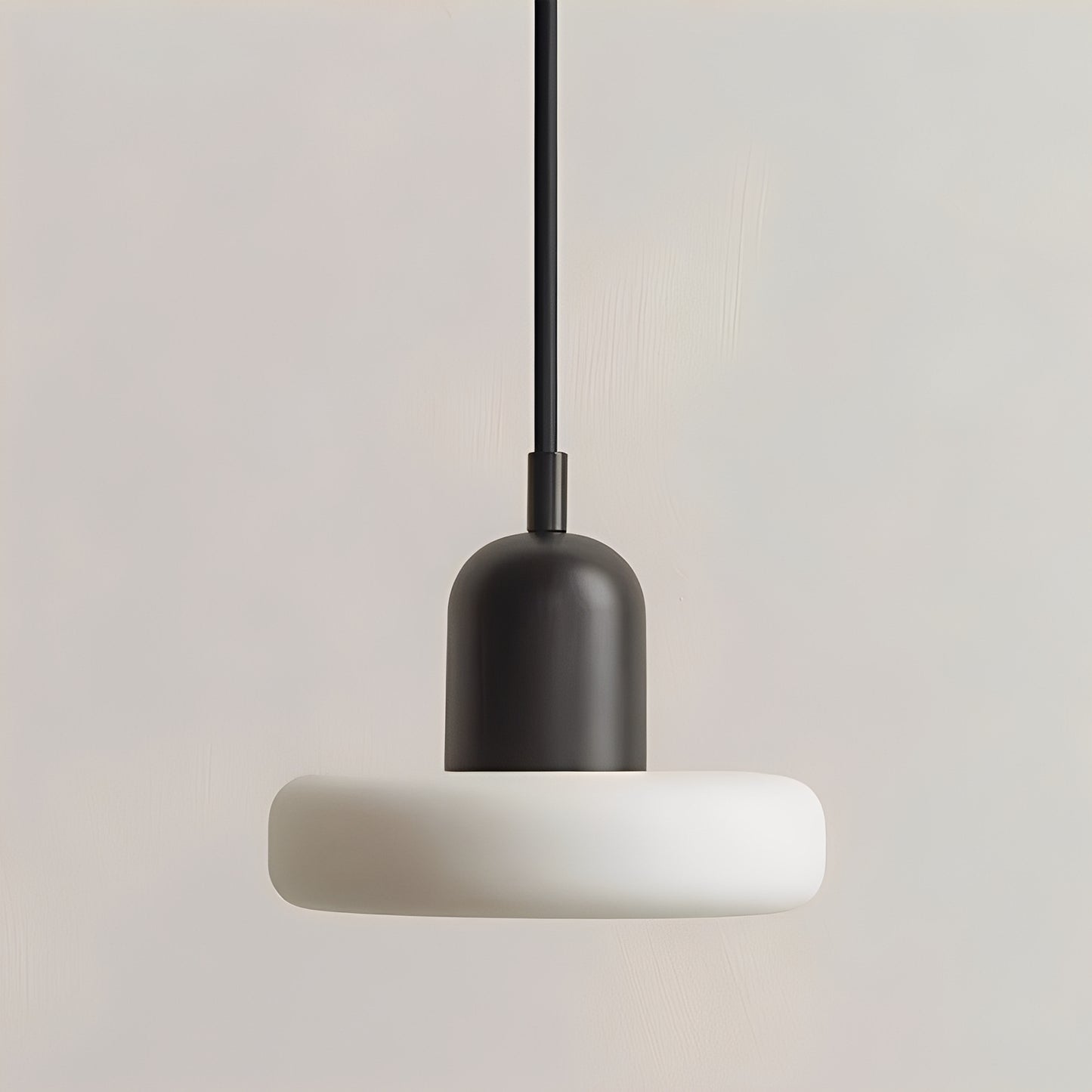 Colette – Französische Design-Tischlampe