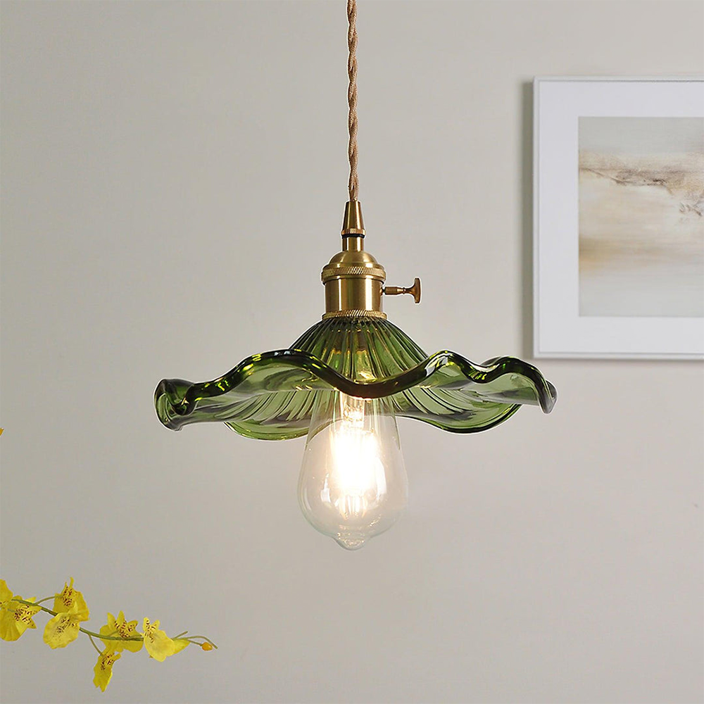 HibiLight – Exotische Blütenlampe mit Hibiskus-Motiv