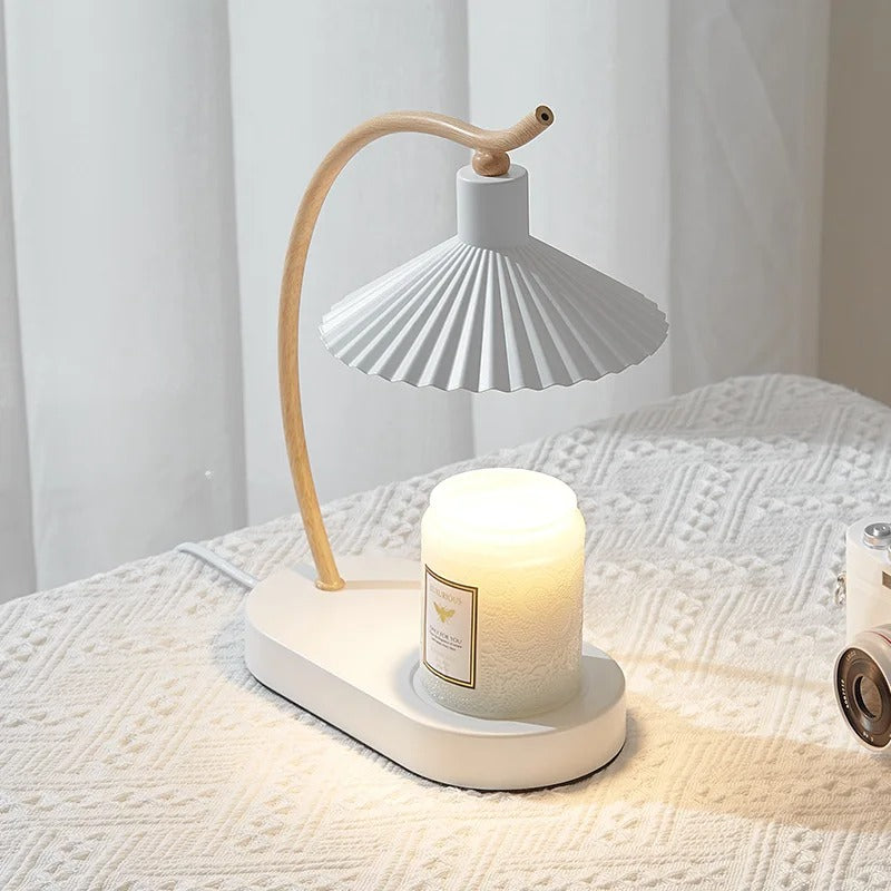 Vanessa – Kerzenwärmer-Lampe im modernen Design