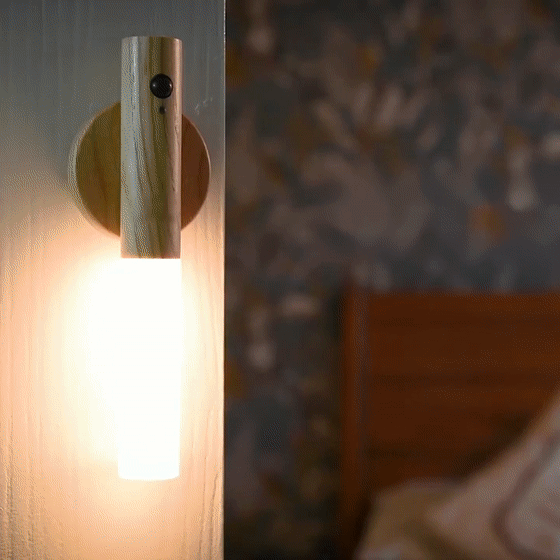 TorchMag – Kompakte LED-Leuchte mit Magnetfuß für flexible Einsätze