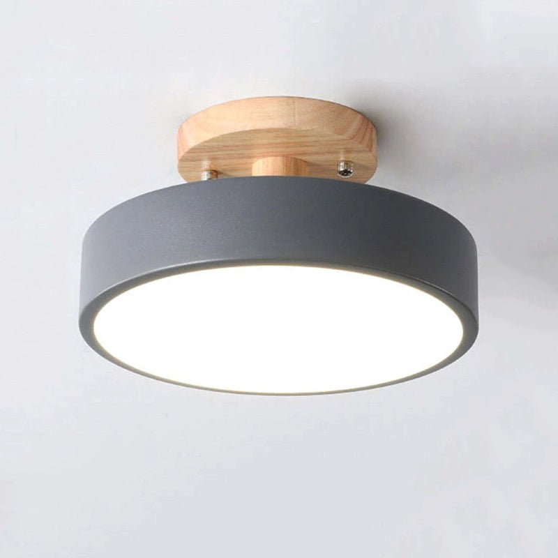 HolzAura – Zeitgemäße LED-Deckenlampe
