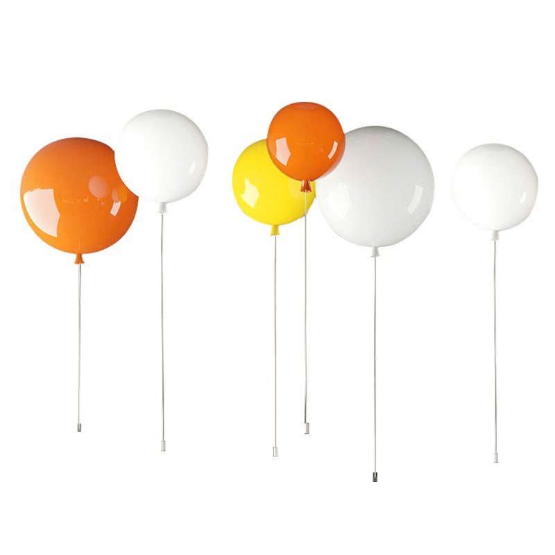 LumiBallon – Verspielte Deckenleuchte in Ballonform