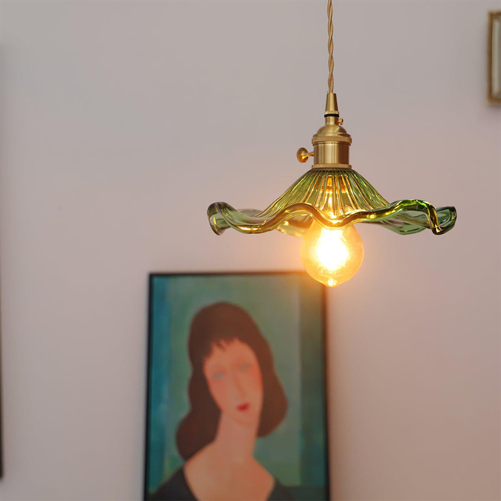 HibiLight – Exotische Blütenlampe mit Hibiskus-Motiv