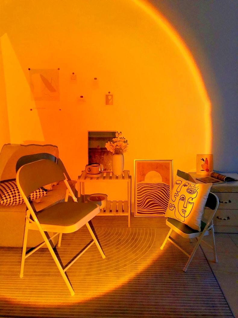 SpaceShine – Astronauten-Tischlampe mit Sonnenuntergangslicht