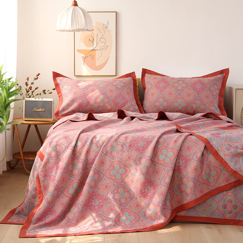 BlossomHug – Weiche Decke mit floralen Mustern zum Einkuscheln