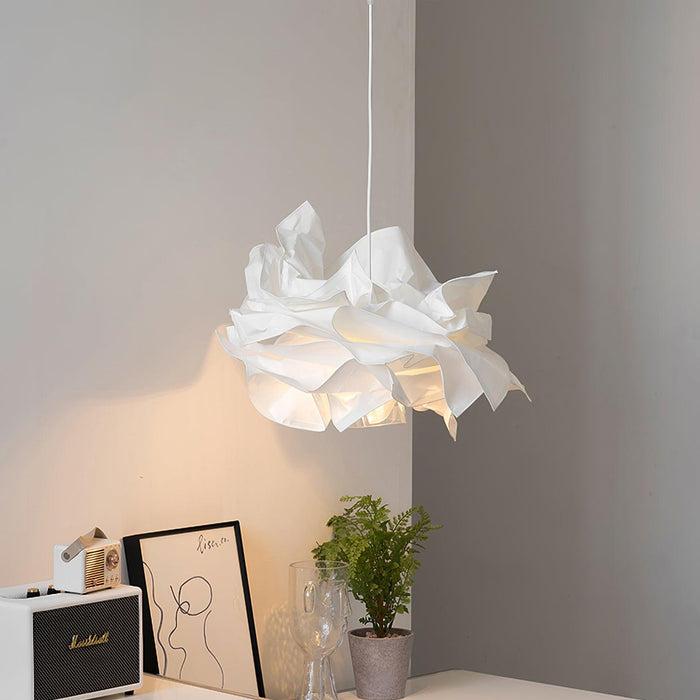 Ika – Minimalistische Papierwolken Pendelleuchte