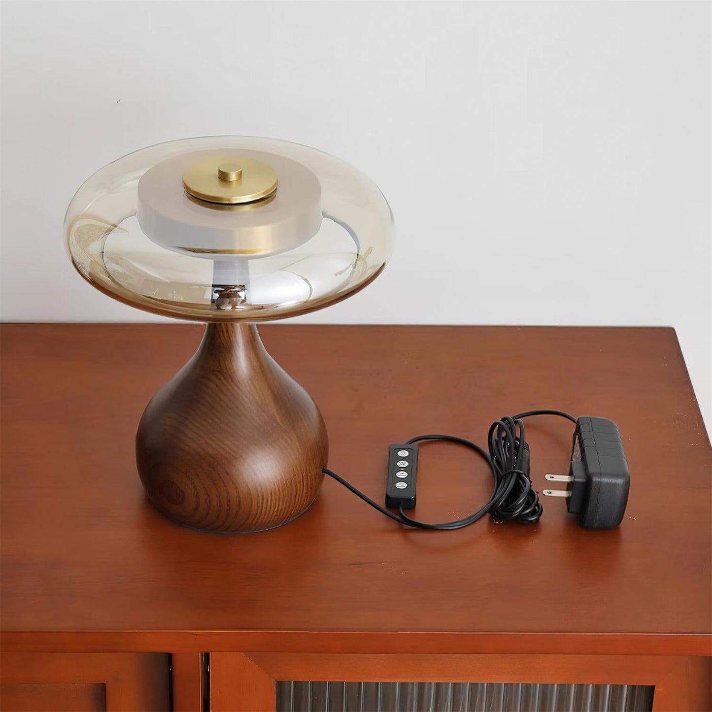 Andi – Glas-Tischlampe