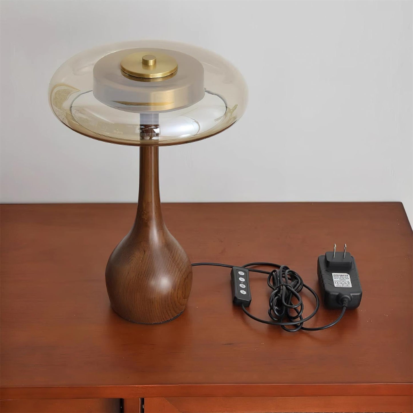 Andi – Glas-Tischlampe