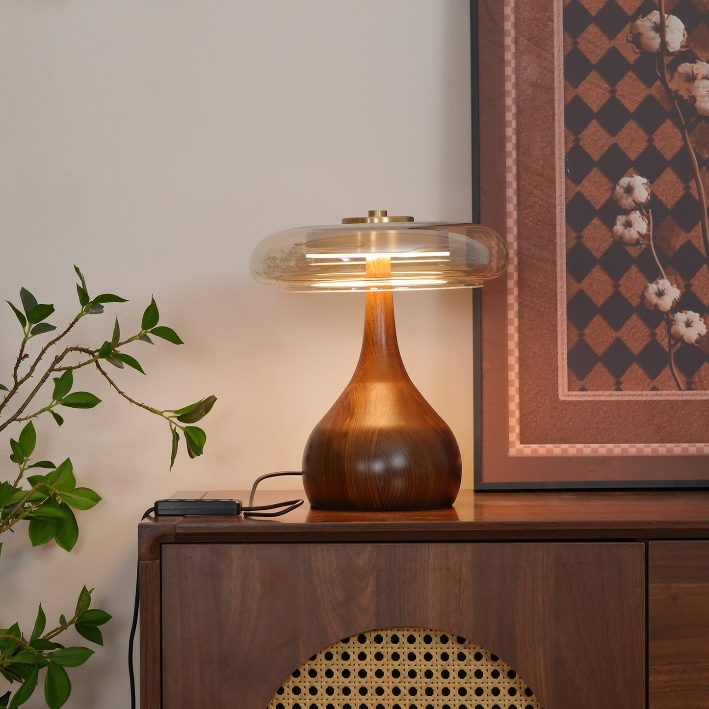Andi – Glas-Tischlampe