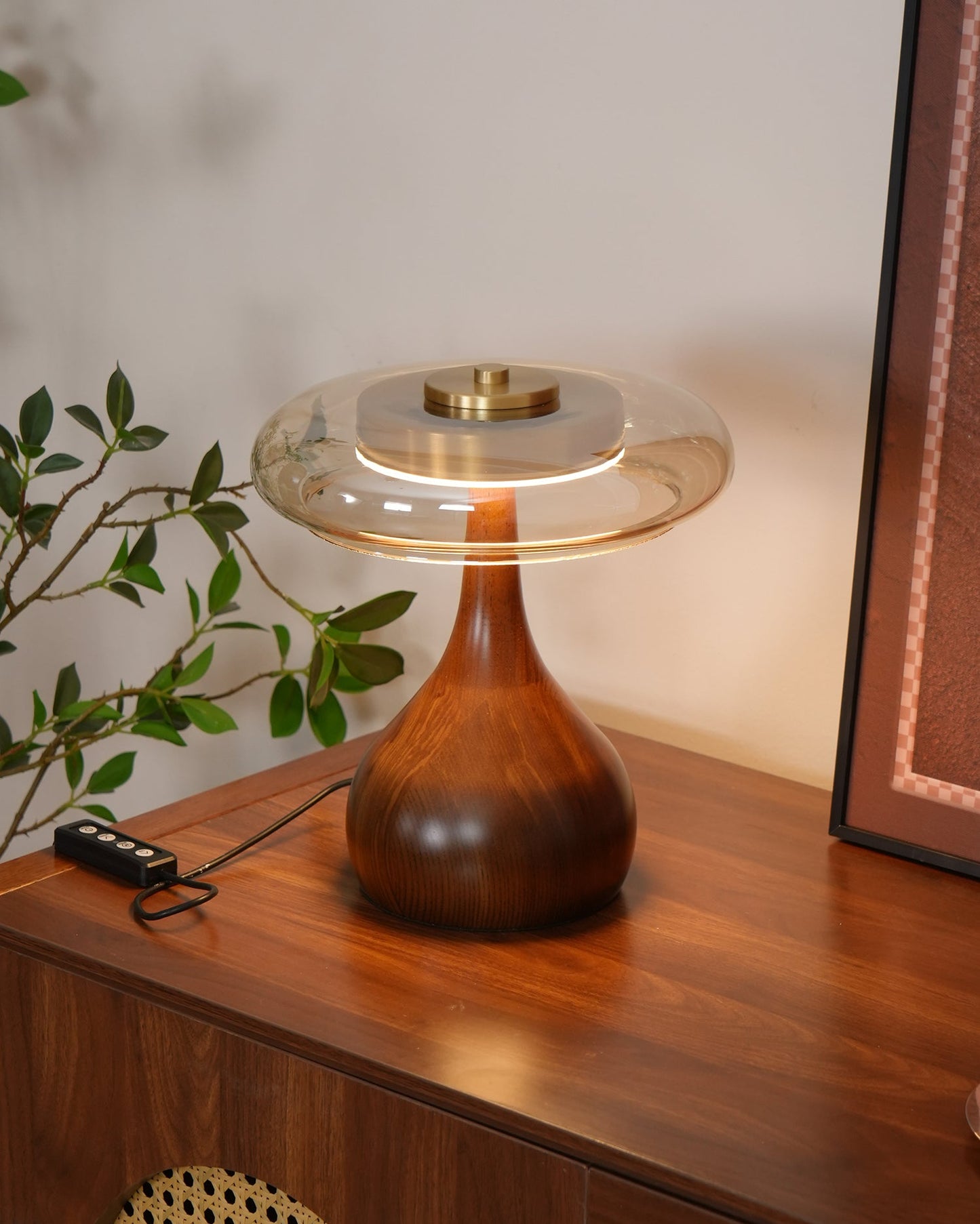 Andi – Glas-Tischlampe