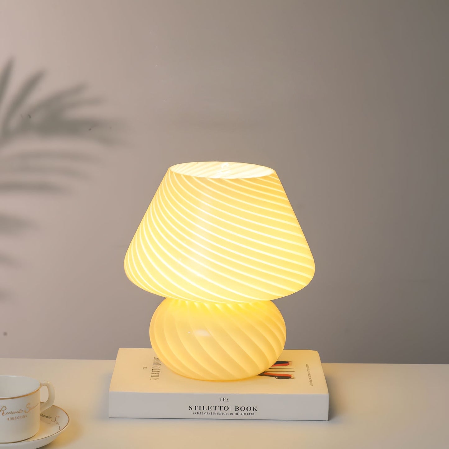 Ansel – Glas-Tischlampe