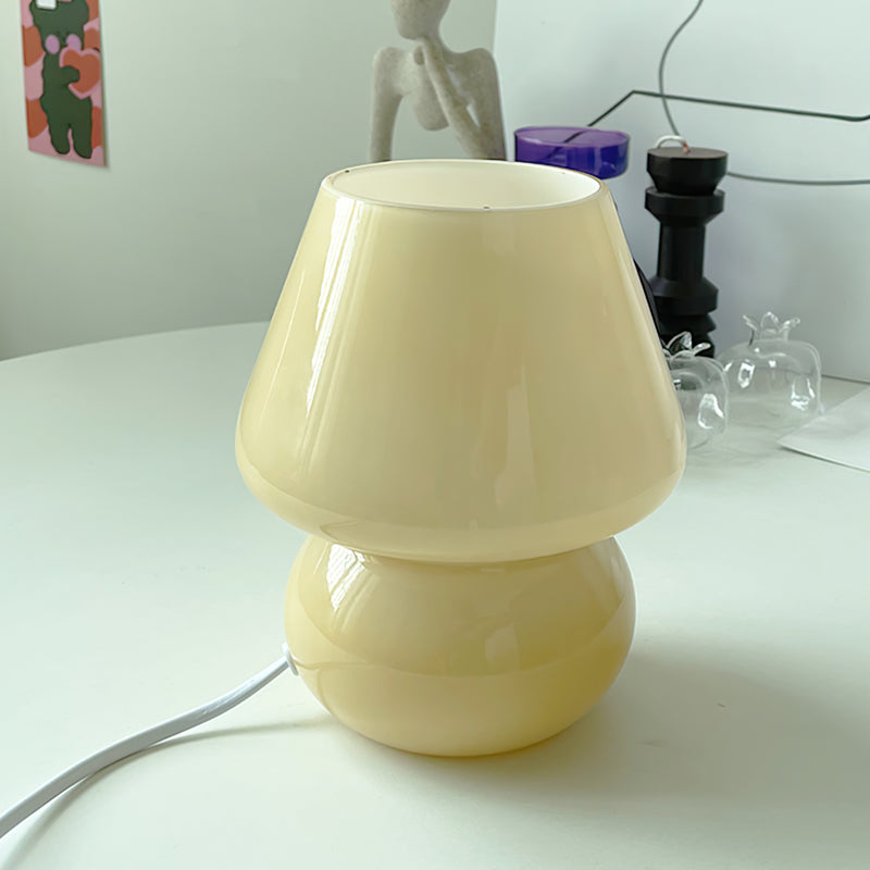 Ansel – Glas-Tischlampe