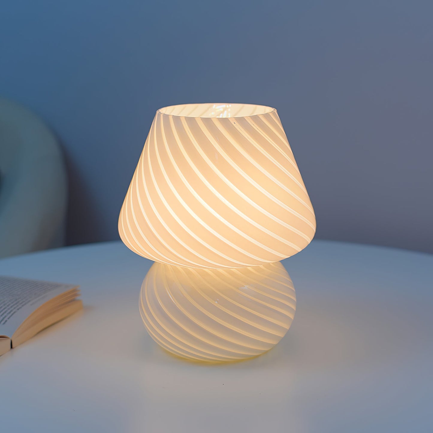 Ansel – Glas-Tischlampe