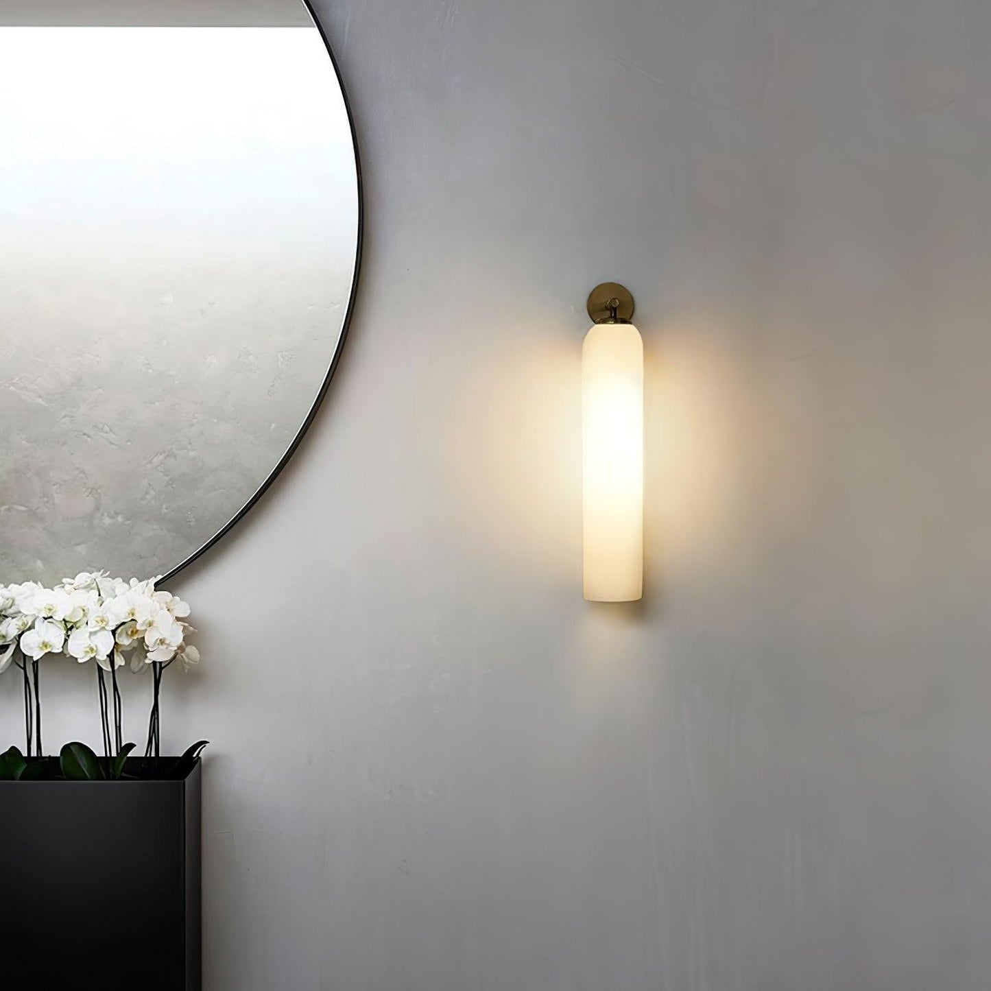 Elowen – Wandlampe aus Kunstglas