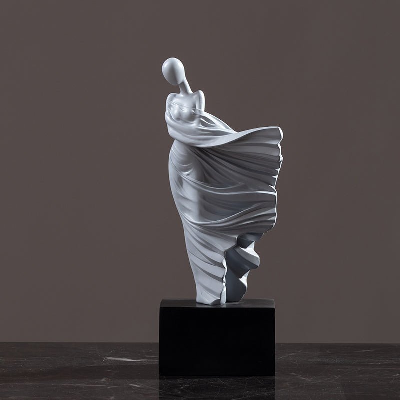 Meilin – Skulpturale Kunstfigur