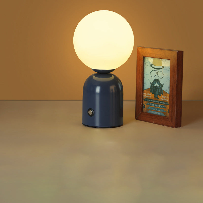 Marvelle – Luxuriöse Tischlampe im Nordischen Design