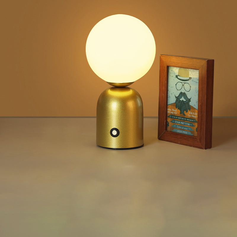 Marvelle – Luxuriöse Tischlampe im Nordischen Design