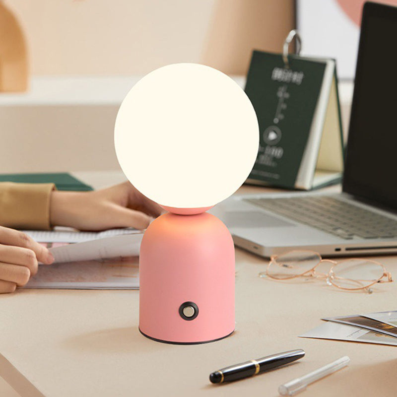 Marvelle – Luxuriöse Tischlampe im Nordischen Design