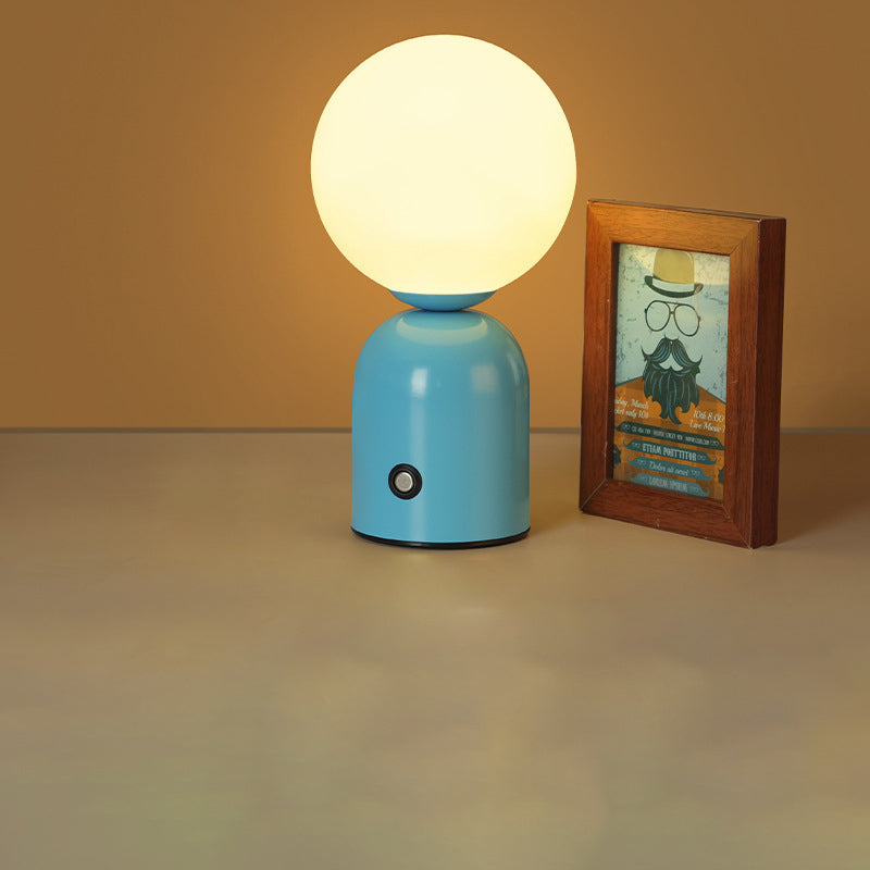 Marvelle – Luxuriöse Tischlampe im Nordischen Design