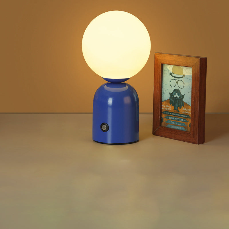 Marvelle – Luxuriöse Tischlampe im Nordischen Design