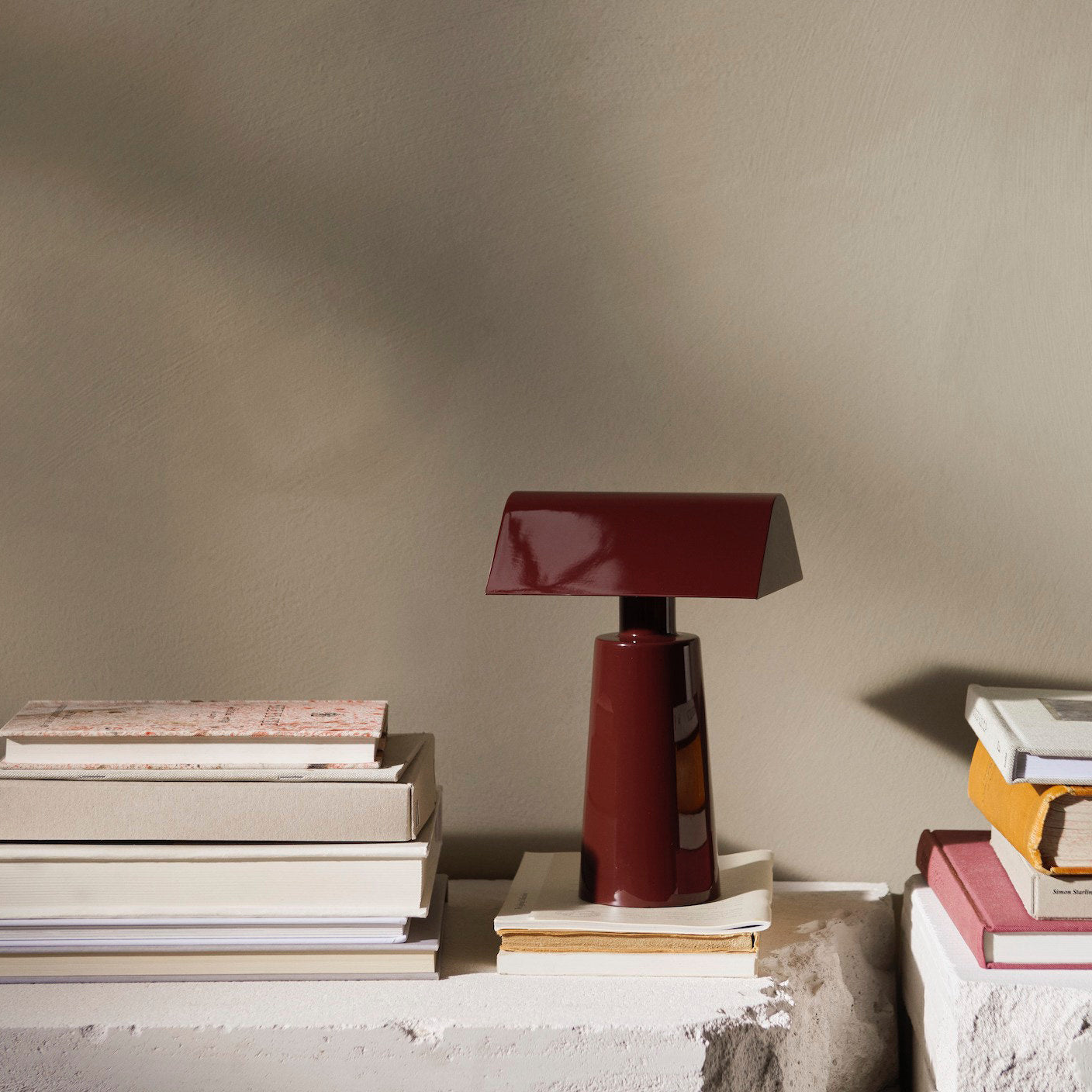 Eira – Moderne LED-Tischleuchte