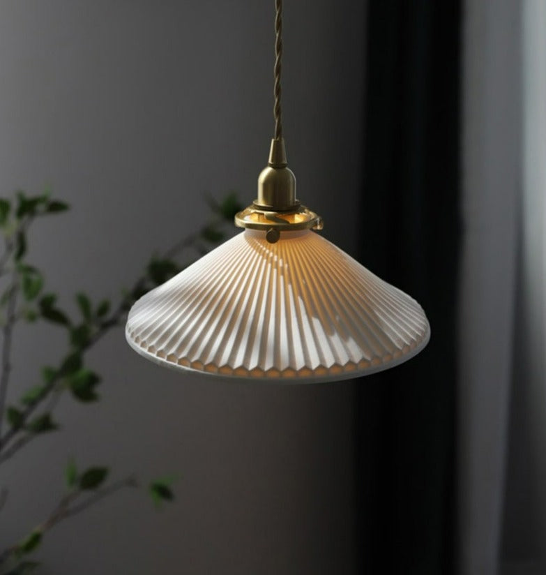 Keramiklampe im japanischen Stil
