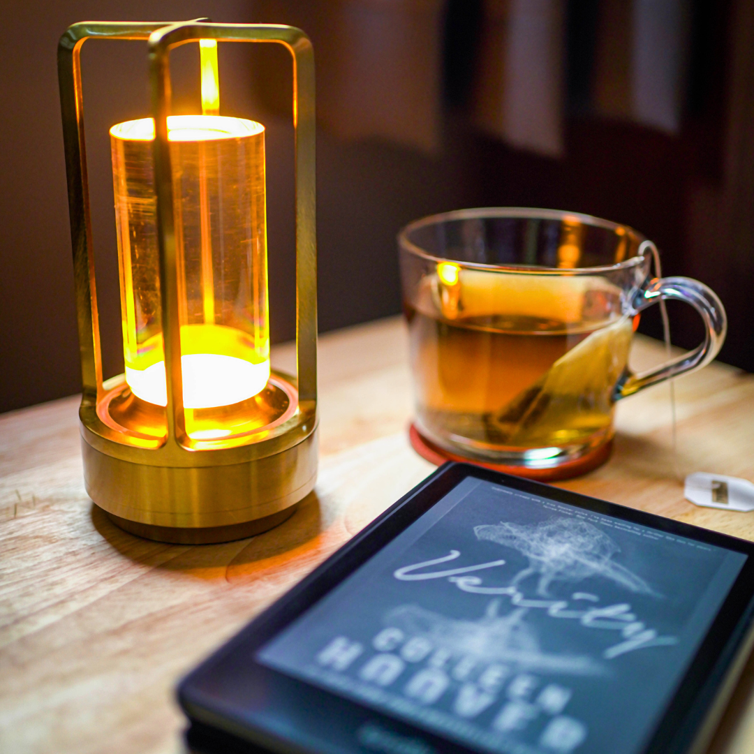 Mirella – Moderne USB-Wiederaufladbare Touch-Tischlampe