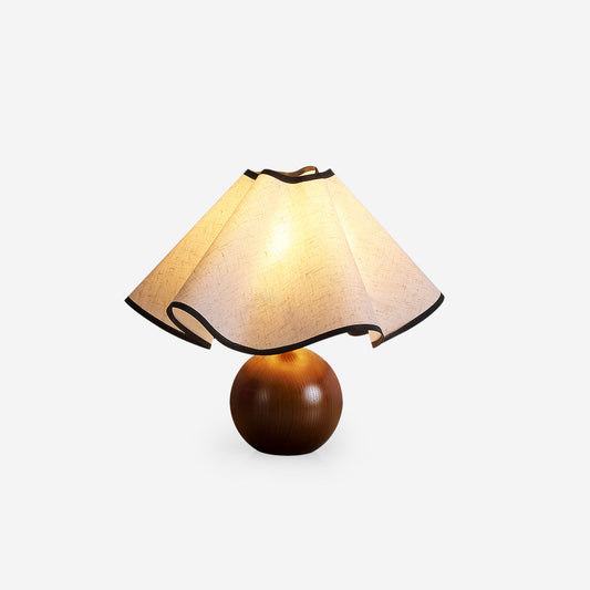 Lina – Vintage Holz-Tischlampe im Retro-Stil
