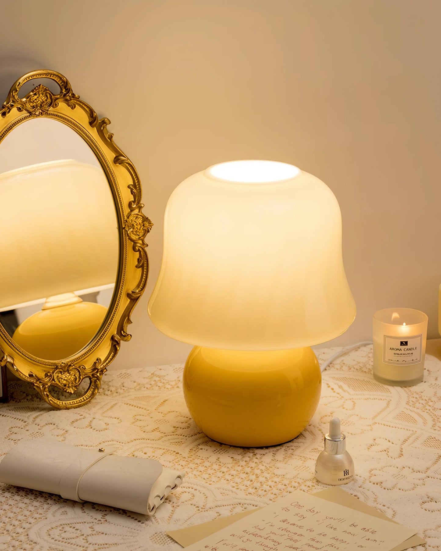Zara – Tischlampe im Pilzdesign aus glasierter Glas