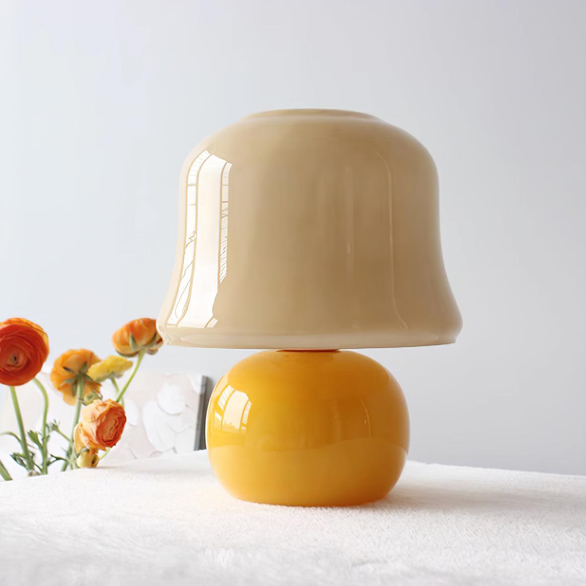 Zara – Tischlampe im Pilzdesign aus glasierter Glas
