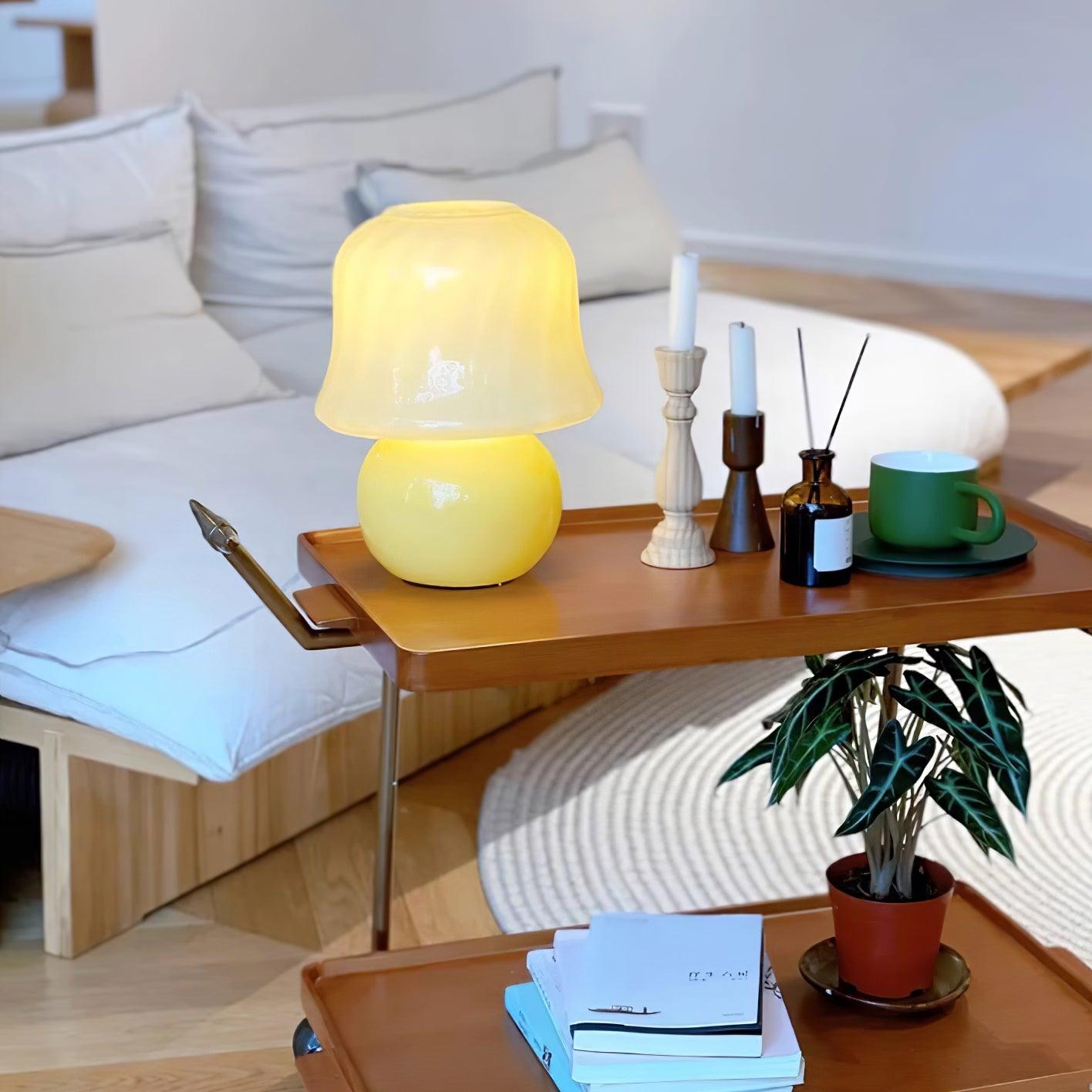 Zara – Tischlampe im Pilzdesign aus glasierter Glas